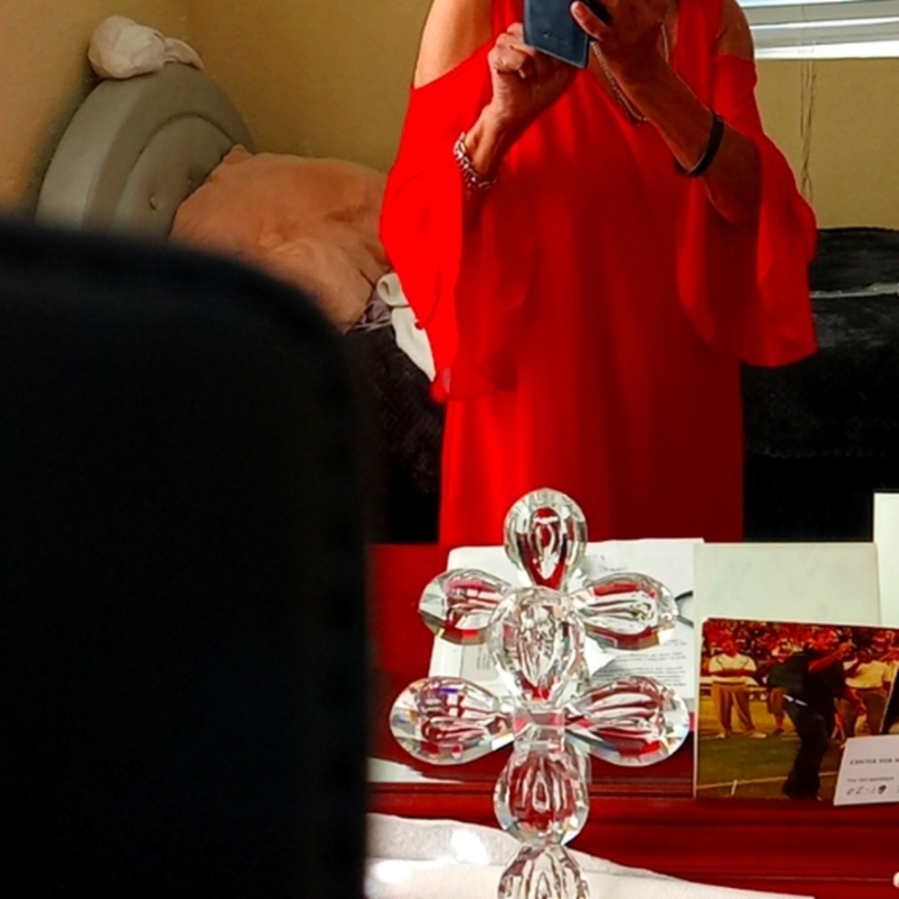 WOMAN'S DRESS